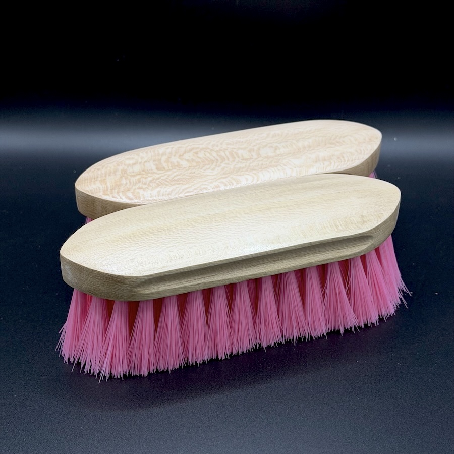 Paardenborstel zacht roze met naam of logo