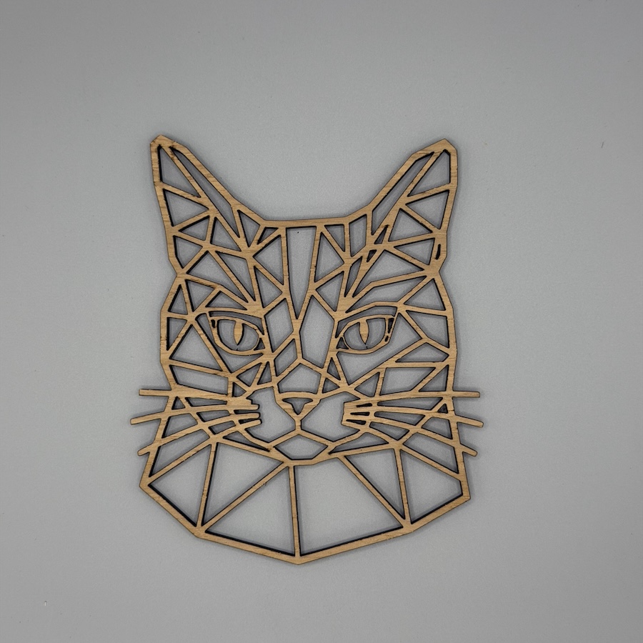 Geometrische kat eiken